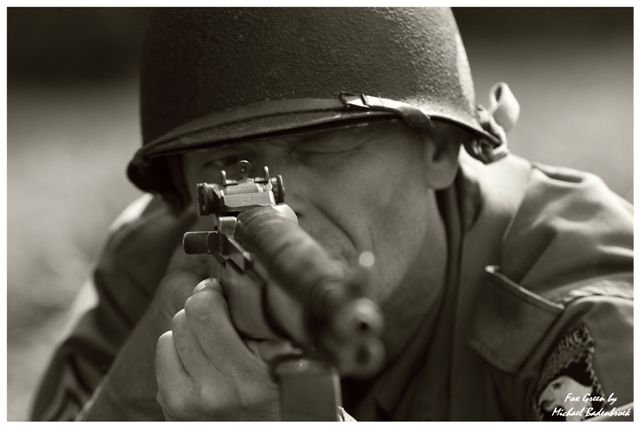 mg 736